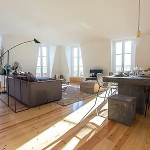 https://luxury-tm-penthouse-with-a-view.hotels-lisbon-portugal.com