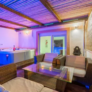  Apartman Alena Luxury With Jacuzzi
